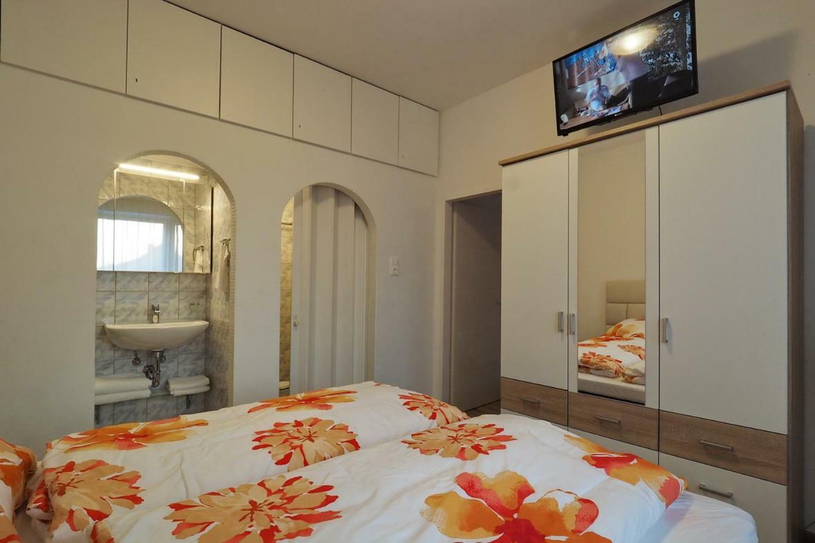 Hofmanns B&B Loosdorf Екстериор снимка